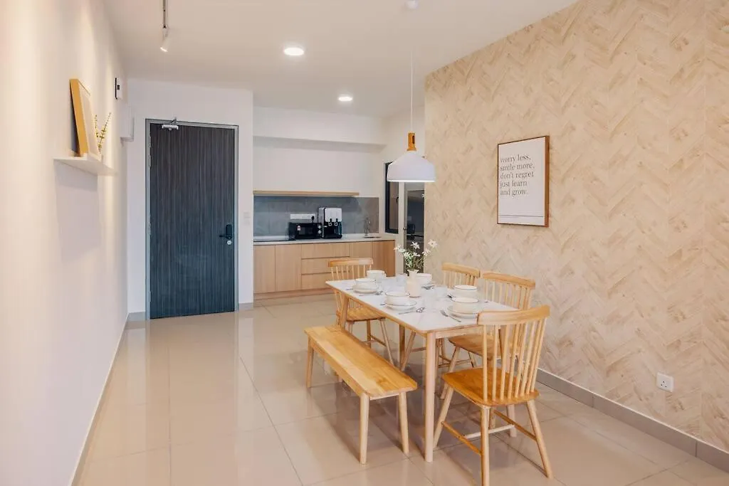 New! Cozy Muji 3Br Near Sunway Velocity Near Aeon Maluri Mrt Kuala Lumpur 0*,  Malaysia