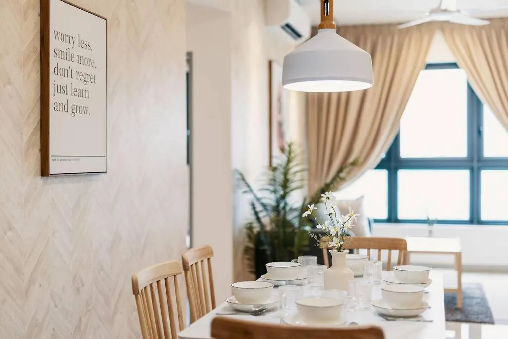 Apartment New! Cozy Muji 3Br Near Sunway Velocity Near Aeon Maluri Mrt Kuala Lumpur